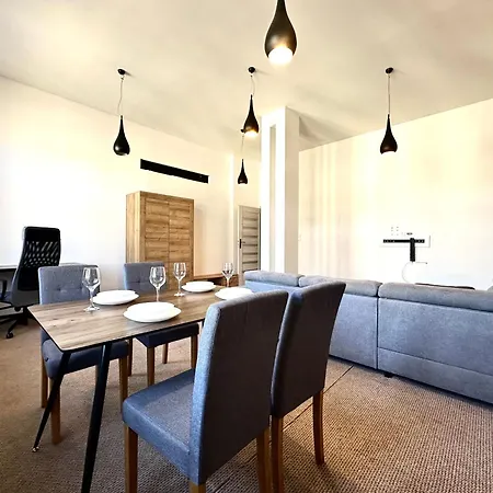 Апартаменти Rejtana - Self Check-in 20h